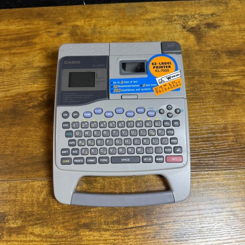 Casio KL-7000‎ EZ-Label Printer Gray Plastic Label Maker Large Handheld Unit
